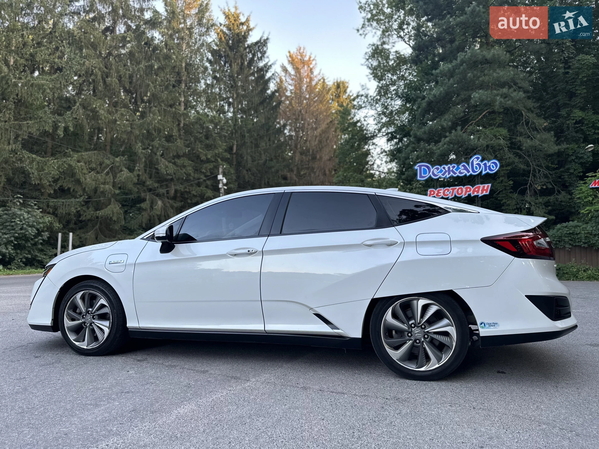 2018 Honda FCX Clarity - мініатюра 3