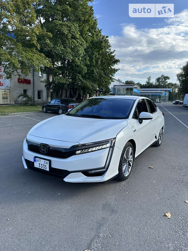Седан Honda Clarity 2018 в Ивано-Франковске