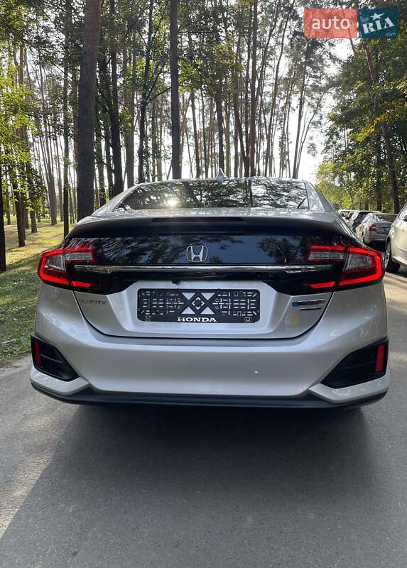 Седан Honda Clarity 2018 в Киеве