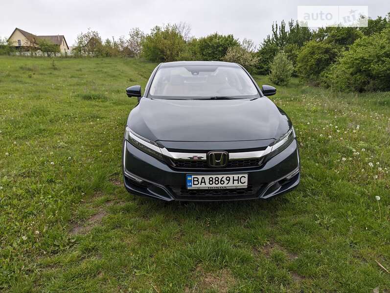 Седан Honda Clarity 2017 в Гайвороне