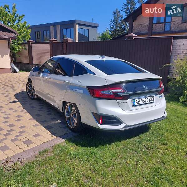 Седан Honda Clarity 2018 в Виннице