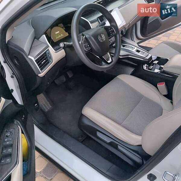 Седан Honda Clarity 2018 в Виннице