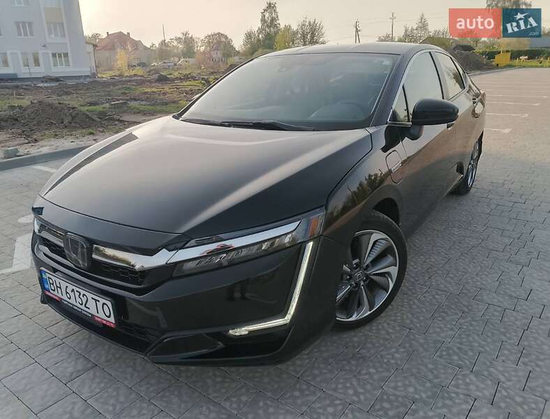 Седан Honda Clarity 2018 в Львові