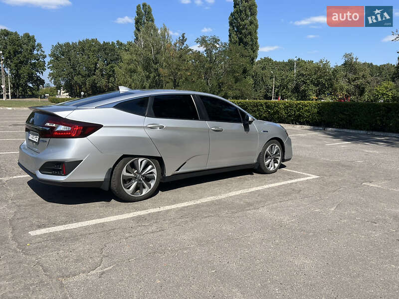 Седан Honda Clarity 2018 в Києві