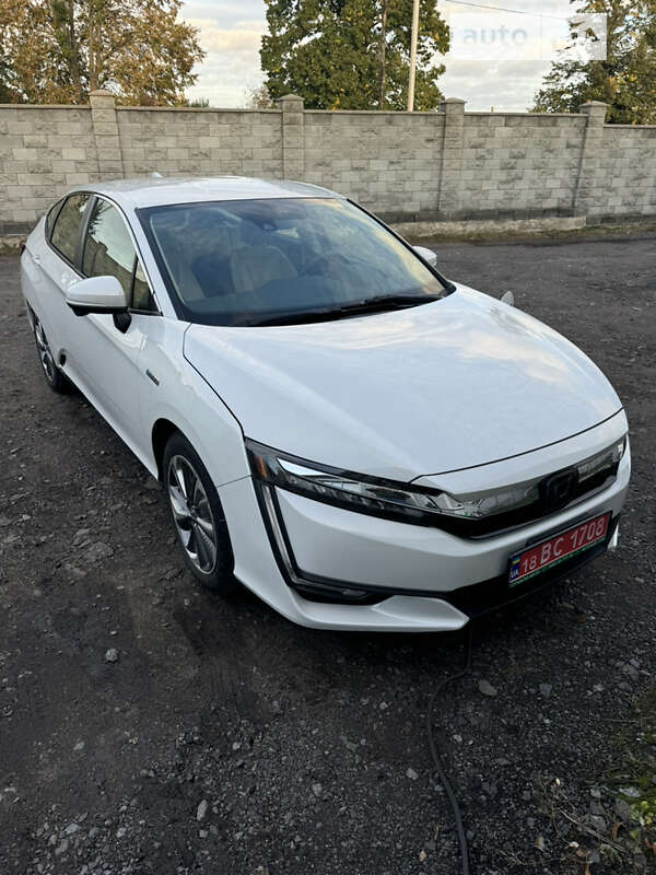 Седан Honda Clarity 2018 в Ровно