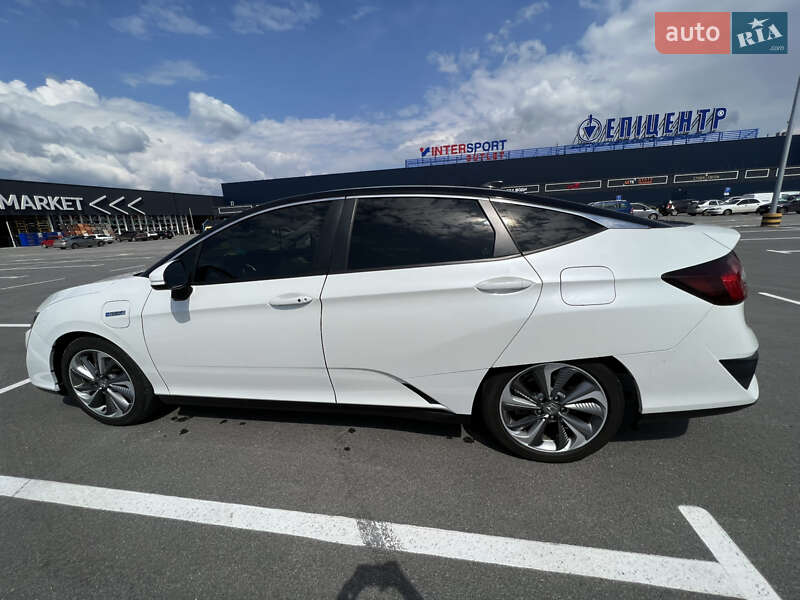 Седан Honda Clarity 2018 в Дніпрі