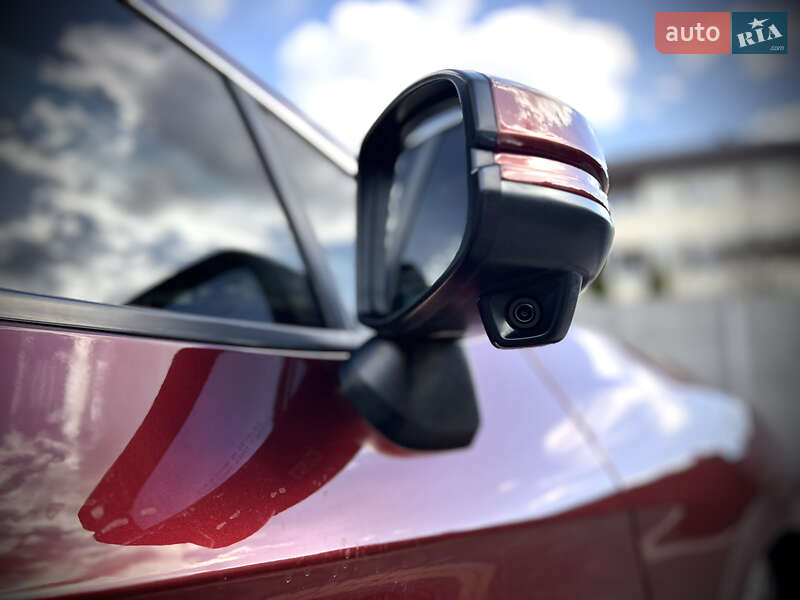 Седан Honda Clarity 2018 в Ладыжине