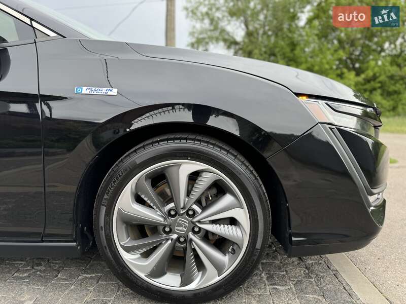 Седан Honda Clarity 2018 в Києві
