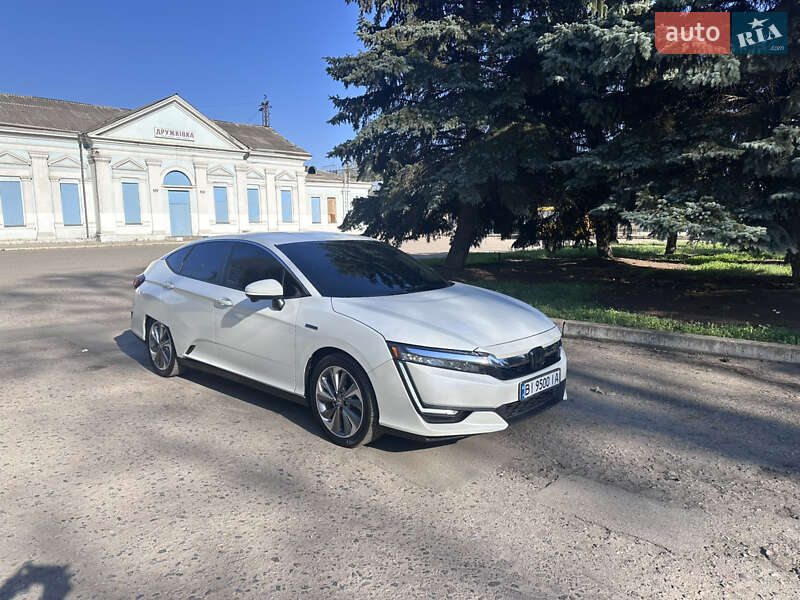 Седан Honda Clarity 2018 в Полтаві