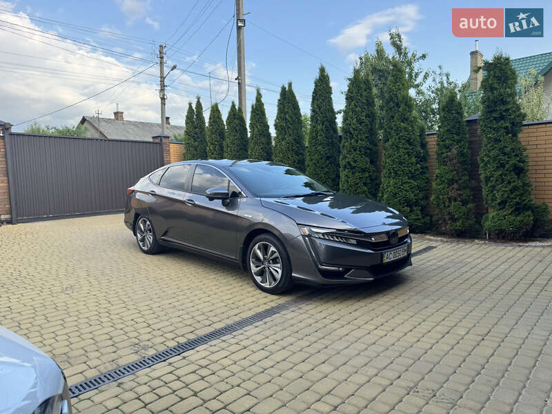 Седан Honda Clarity 2017 в Владимире