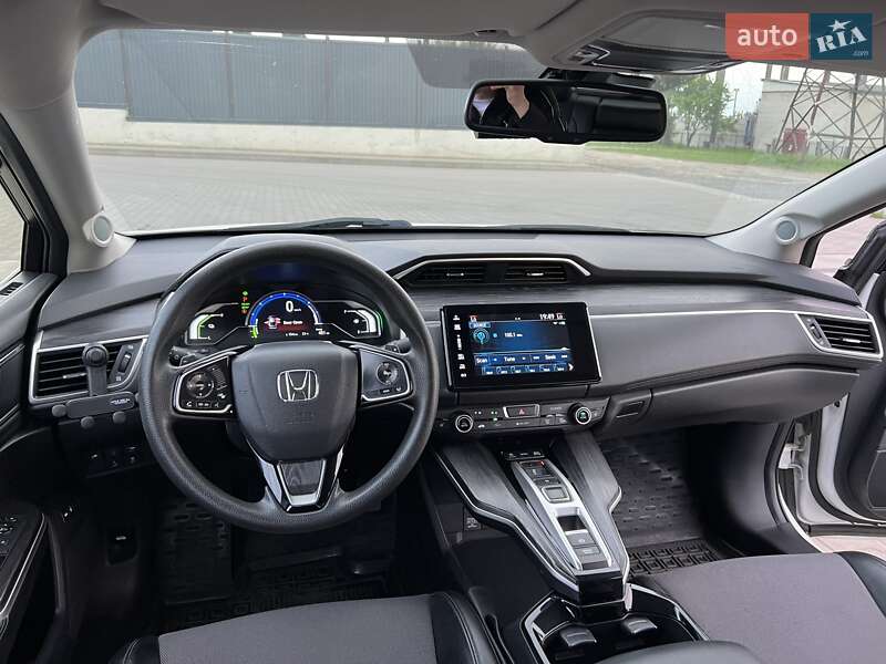 Седан Honda Clarity 2017 в Луцьку