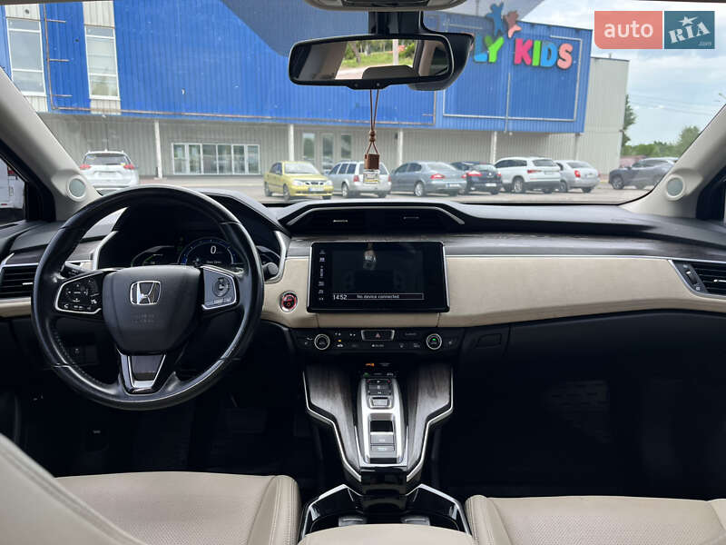 Седан Honda Clarity 2018 в Кременчуці