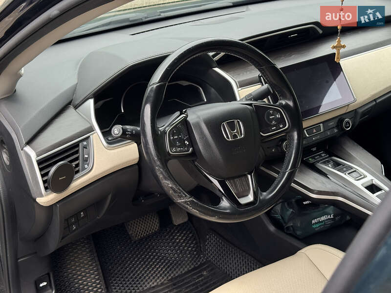 Седан Honda Clarity 2017 в Моршині