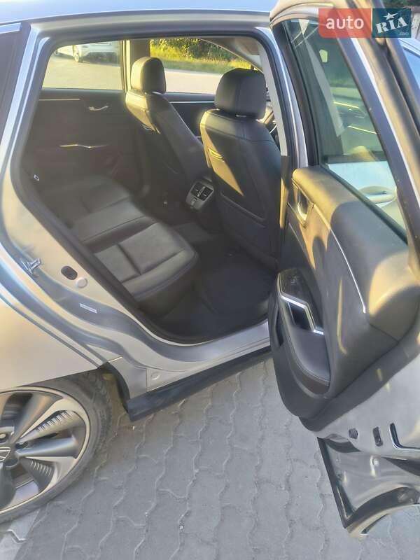 Седан Honda Clarity 2018 в Львове