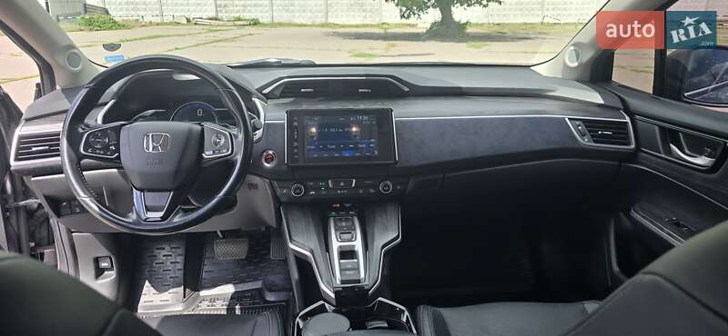 Седан Honda Clarity 2017 в Кременчуці