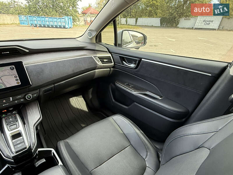 Седан Honda Clarity 2017 в Киеве