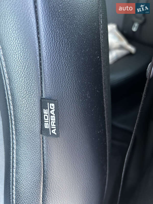 Седан Honda Clarity 2018 в Ровно