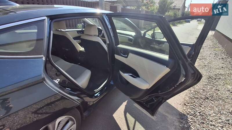 Седан Honda Clarity 2018 в Киеве
