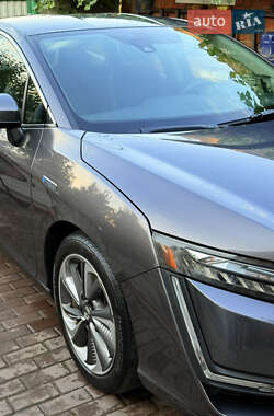 Седан Honda Clarity 2017 в  фото 7 Седан Honda Clarity 2017 в