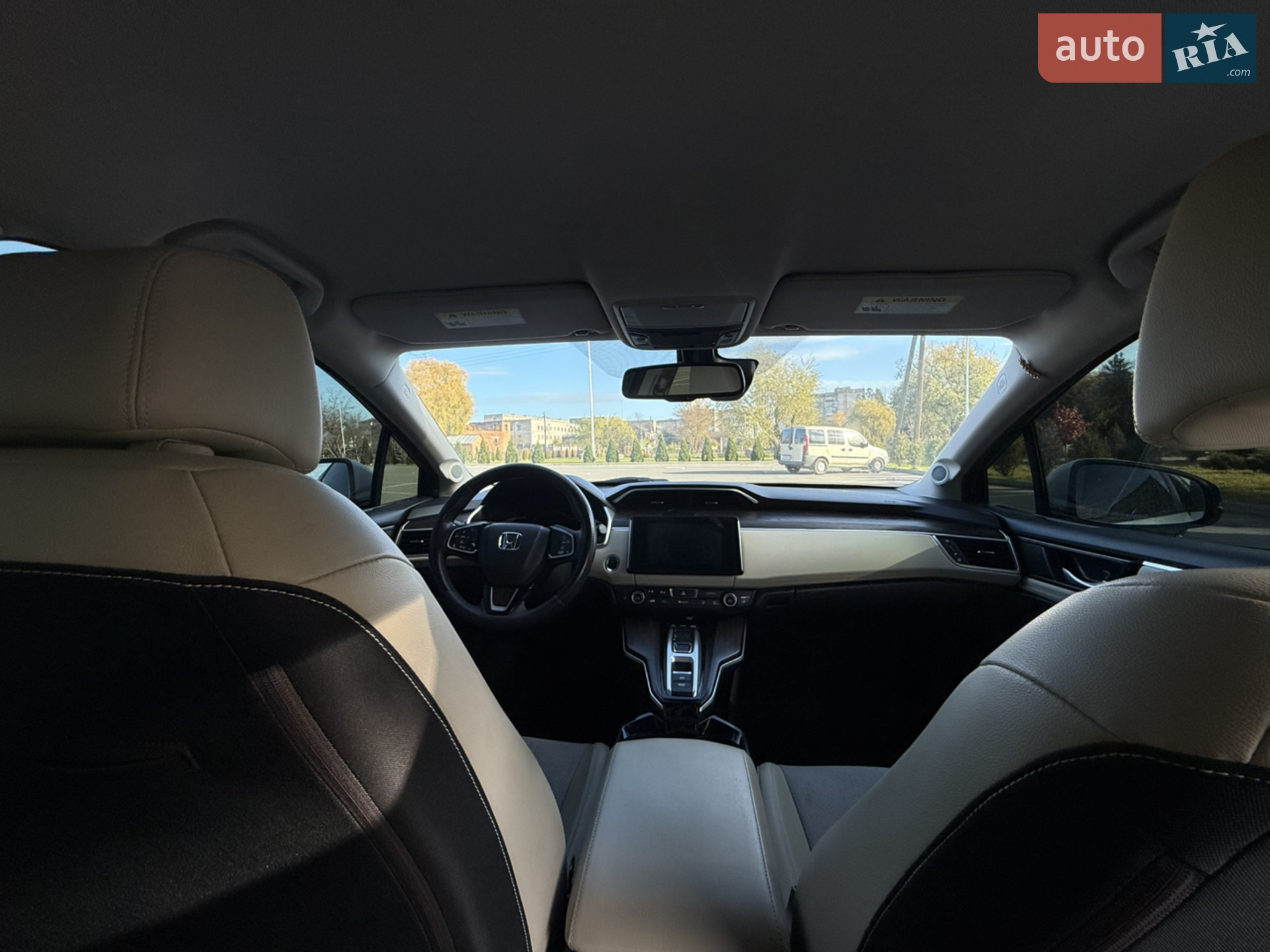 2018 Honda FCX Clarity - мініатюра 16