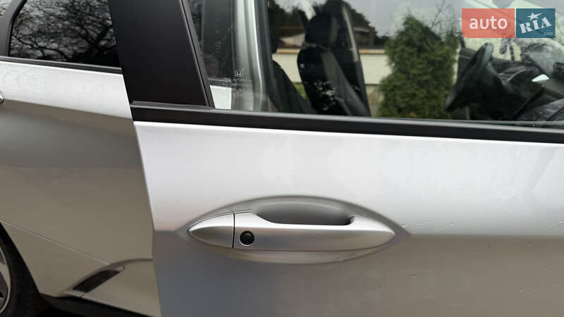 Седан Honda Clarity 2018 в Тернополе фото 50 Седан Honda Clarity 2018 в Тернополе