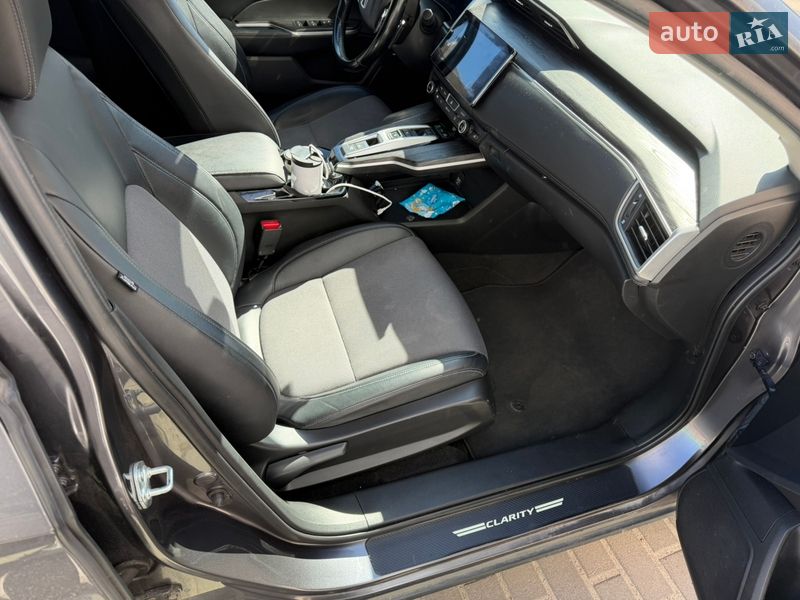 Седан Honda Clarity 2018 в Киеве