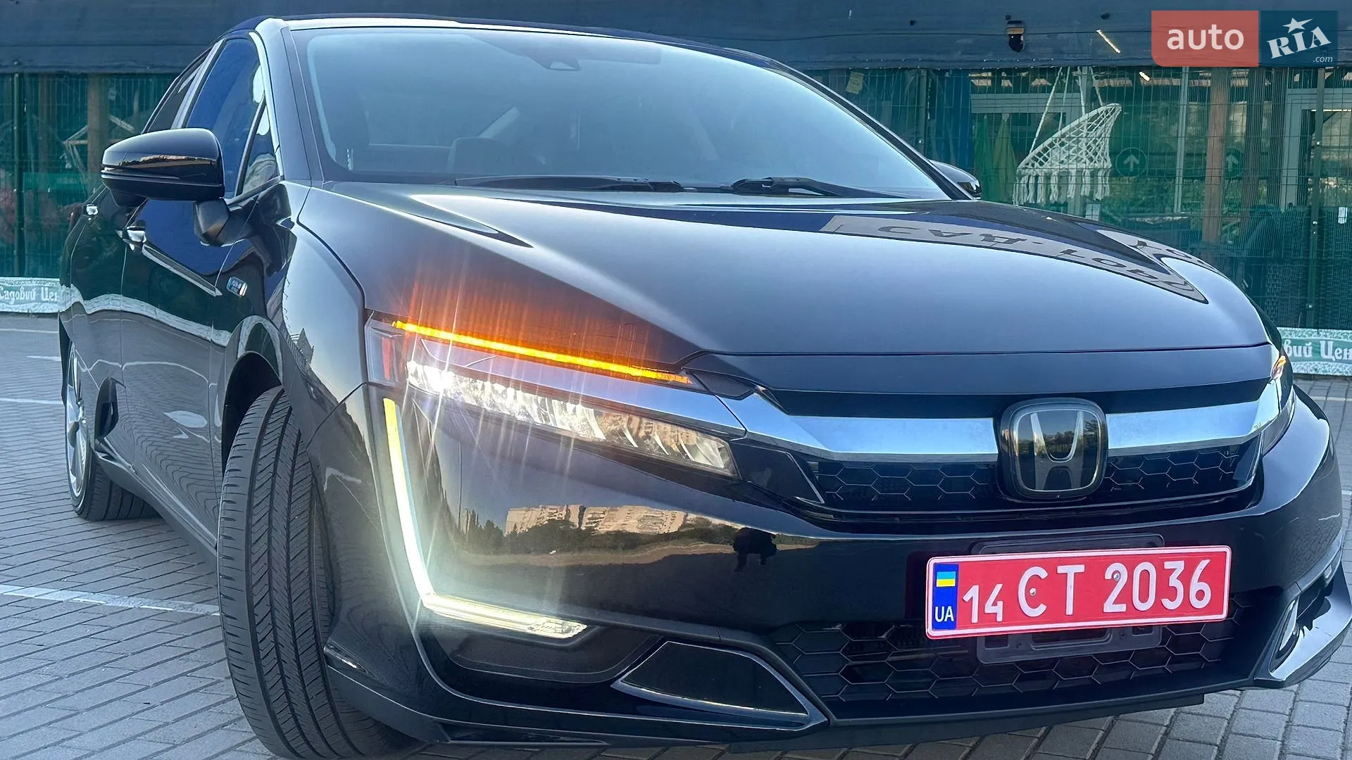 2018 Honda FCX Clarity - мініатюра 2