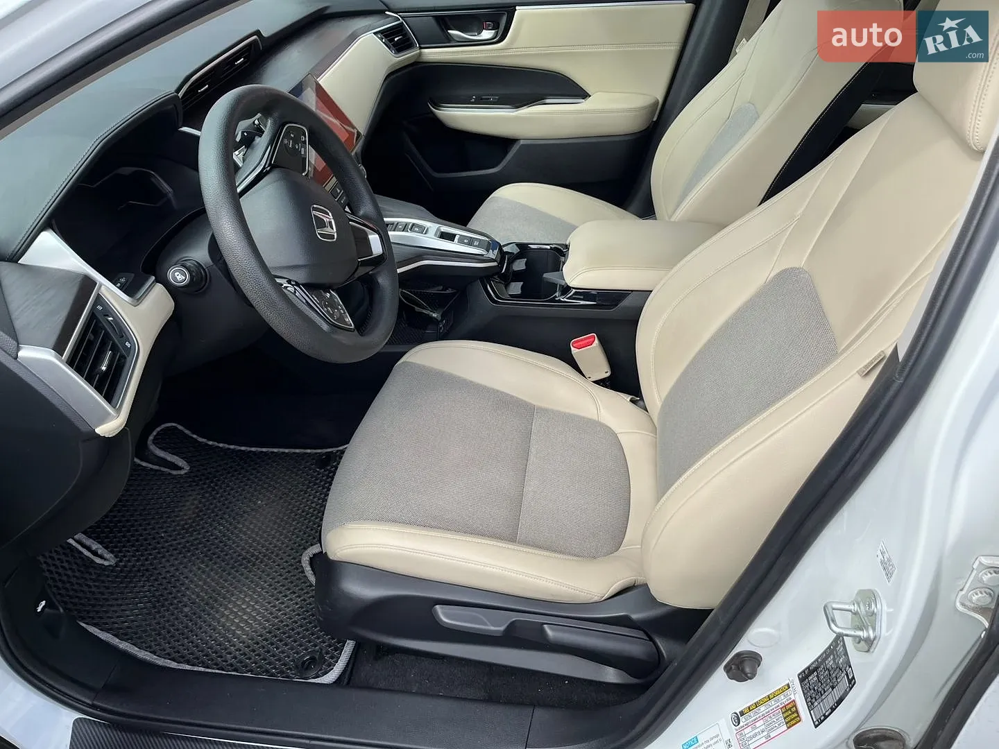 2019 Honda FCX Clarity - мініатюра 13