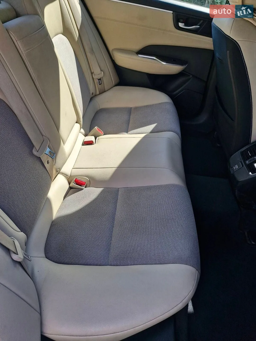 2018 Honda FCX Clarity - мініатюра 13