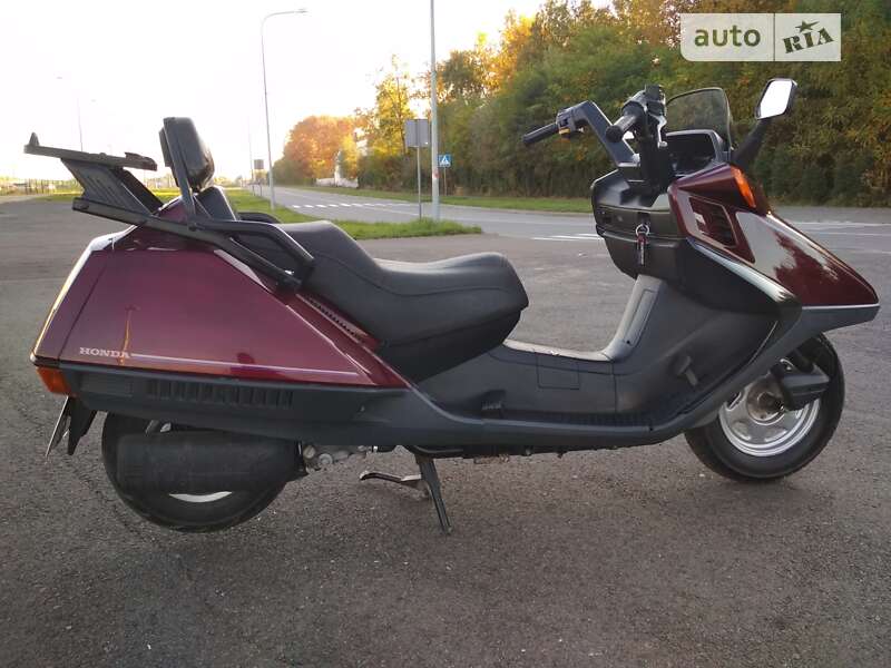 Максі-скутер Honda CN 250 1996 в Львові
