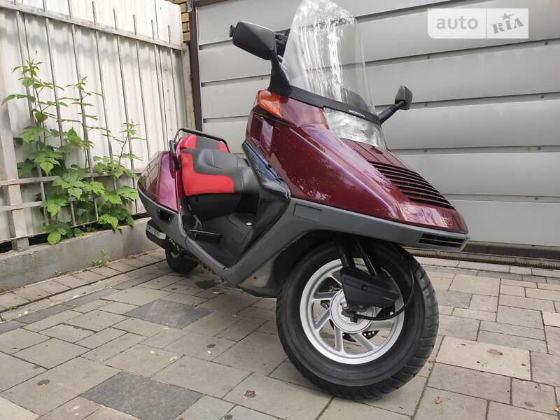 Максі-скутер Honda CN 250 1996 в Львові