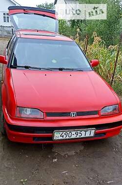 Ліфтбек Honda Concerto 1994 в Чернівцях