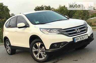 Внедорожник / Кроссовер Honda CR-V 2014 в Виннице