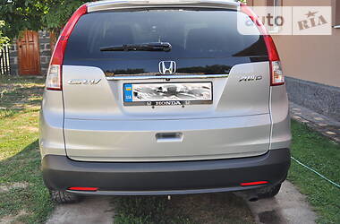 Внедорожник / Кроссовер Honda CR-V 2014 в Черкассах