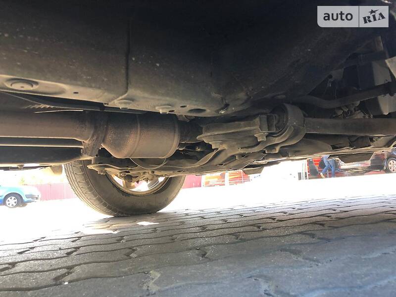 Позашляховик / Кросовер Honda CR-V 2011 в Львові