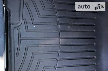 Внедорожник / Кроссовер Honda CR-V 2011 в 