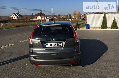 Внедорожник / Кроссовер Honda CR-V 2013 в Черновцах