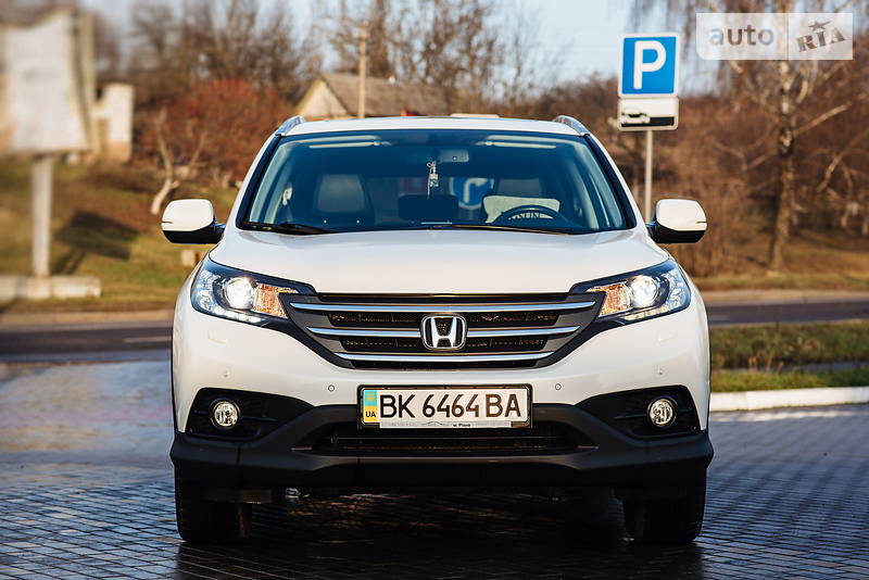 Позашляховик / Кросовер Honda CR-V 2013 в 