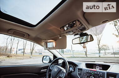 Позашляховик / Кросовер Honda CR-V 2013 в 