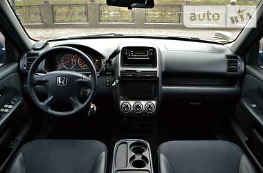 Позашляховик / Кросовер Honda CR-V 2005 в Харкові