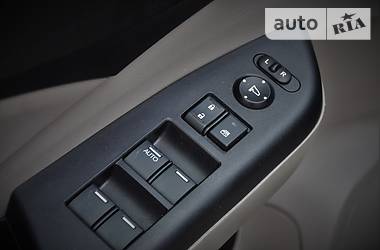 Позашляховик / Кросовер Honda CR-V 2013 в  фото 8 Позашляховик / Кросовер Honda CR-V 2013 в