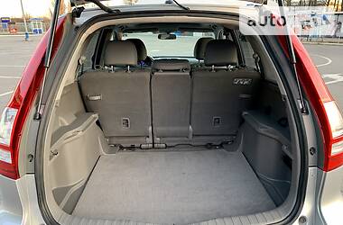 Позашляховик / Кросовер Honda CR-V 2011 в 