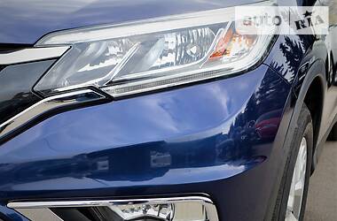 Позашляховик / Кросовер Honda CR-V 2015 в 