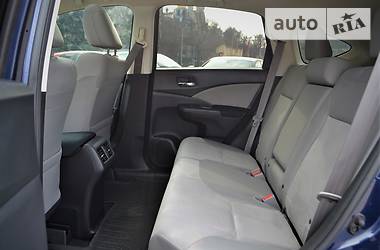 Позашляховик / Кросовер Honda CR-V 2015 в 