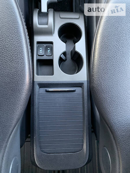 Позашляховик / Кросовер Honda CR-V 2011 в Чернівцях