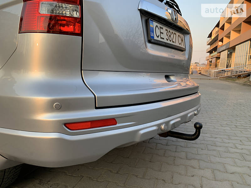 Позашляховик / Кросовер Honda CR-V 2011 в Чернівцях