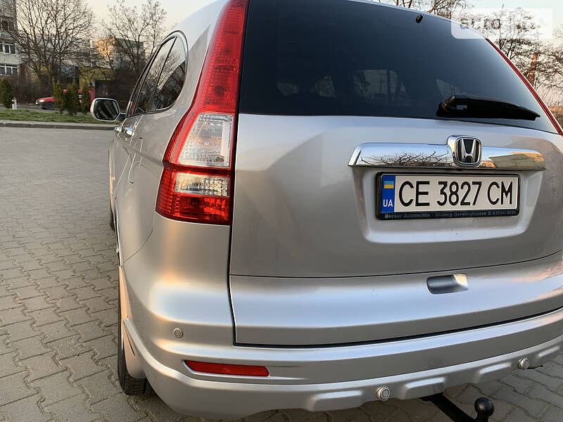 Позашляховик / Кросовер Honda CR-V 2011 в Чернівцях
