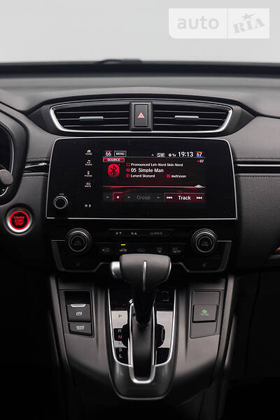 Позашляховик / Кросовер Honda CR-V 2017 в Луцьку