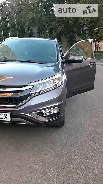 Позашляховик / Кросовер Honda CR-V 2015 в Полтаві