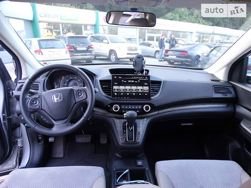 Позашляховик / Кросовер Honda CR-V 2016 в Дніпрі